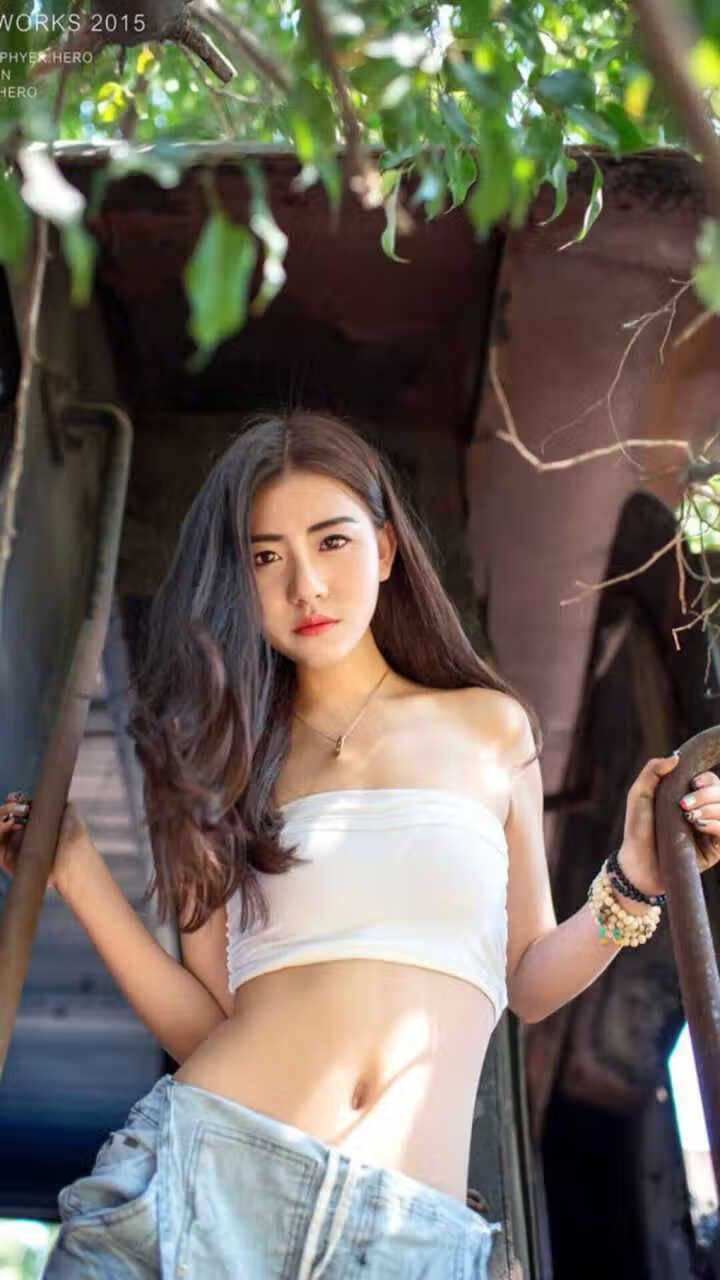 _彩色泡泡跑：用彩虹色彩点缀运动节日_，彩色泡泡图